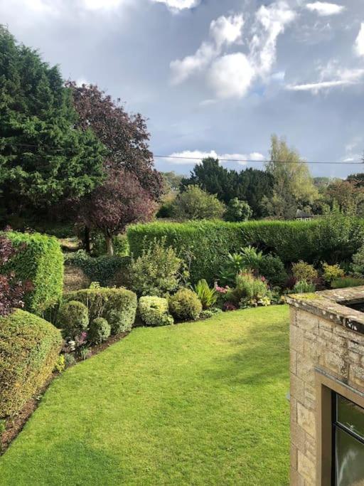 Cotswolds Luxury House In Central Bourton Large Sleeps 2-11. Pet Friendly. Exterior photo